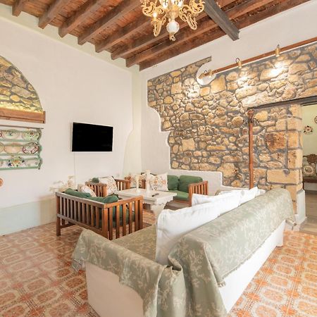 Philoxenia Traditional House Pastida Extérieur photo